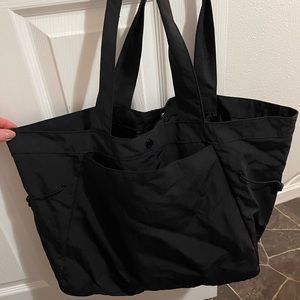 Lululemon bag